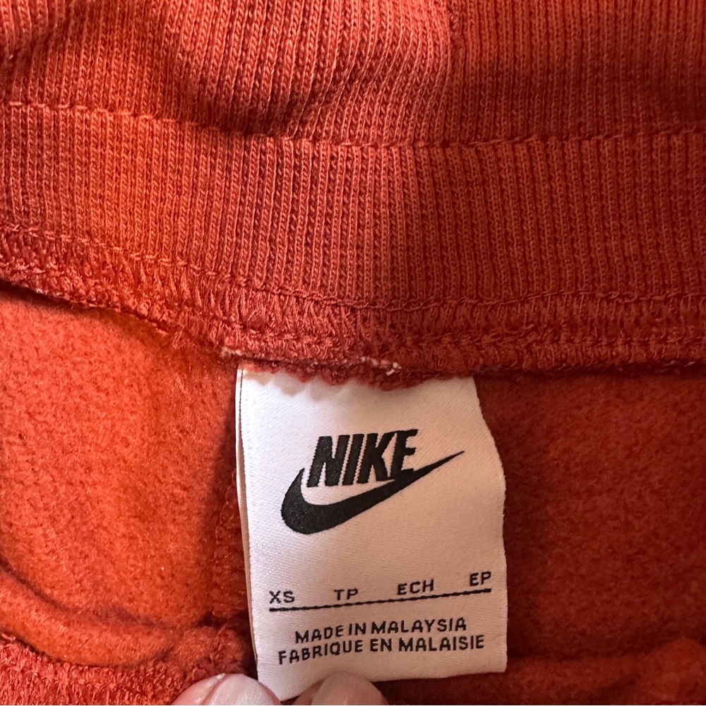2️⃣✌🏽Nike 💛❤️ PAIRS Fleece Joggers in Green/Yellow and Brick Red - New - Picture 8 of 10